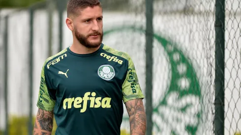 Foto: Bruno Ulivieri/AGIF – Zé Rafael pode desfalcar ainda mais o Palmeiras
