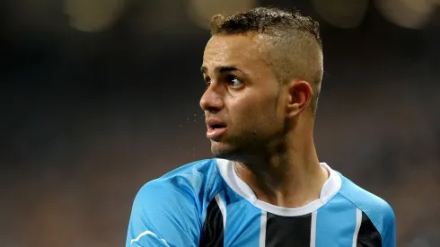 Foto: Ricardo Rimoli/AGIF - Luan pode voltar ao Grêmio