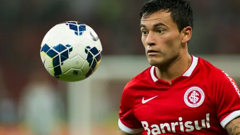 Foto: Ramiro Furquim/AGIF - Mano explica situação de Aránguiz