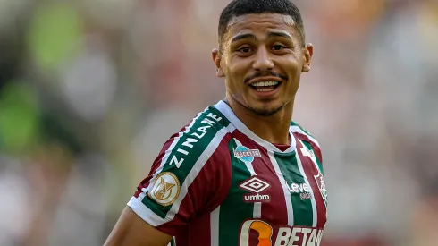 RJ – RIO DE JANEIRO – 22/04/2023 – BRASILEIRO A 2023, FLUMINENSE X ATHLETICO-PR – Andre jogador do Fluminense durante partida contra o Athletico-PR no estadio Maracana pelo campeonato BRASILEIRO A 2023. Foto: Thiago Ribeiro/AGIF
