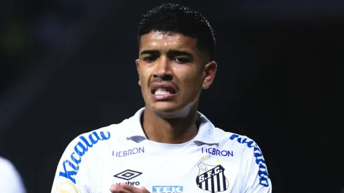 Lucas Barbosa +13! Portal divulga lista em negociação do Santos para ter reforço