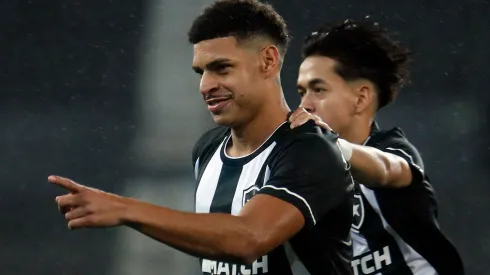 Foto: Vitor Silva/Botafogo - Luis Henrique admite erro do Botafogo.