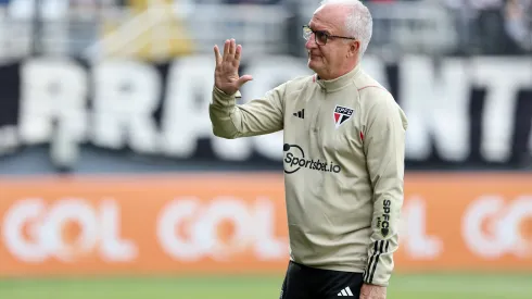 SP – BRAGANCA PAULISTA – 09/07/2023 – BRASILEIRO A 2023, BRAGANTINO X SAO PAULO – Dorival Jr tecnico do Sao Paulo durante partida contra o Bragantino no estadio Nabi Abi Chedid pelo campeonato Brasileiro A 2023. Foto: Marcello Zambrana/AGIF
