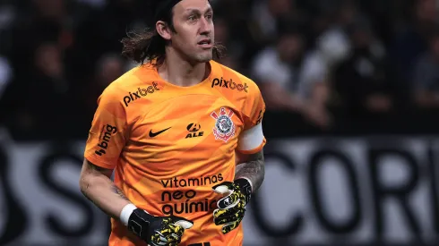 Foto: Ettore Chiereguini/AGIF – Cássio fala sobre importância de Luxemburgo no momento do Corinthians.
