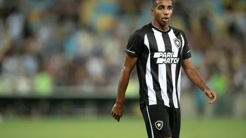 Jorge Rodrigues/AGIF- Victor Sá, atacante do Botafogo
