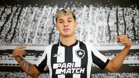 Foto: Vitor Silva/Botafogo - Mateo Ponte é o novo reforço do Botafogo