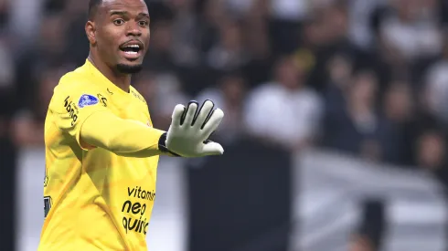 SP – SAO PAULO – 11/07/2023 – COPA SUL-AMERICANA 2023, CORINTHIANS X UNIVERSITARIO – Carlos Miguel goleiro do Corinthians durante partida contra o Universitario no estadio Arena Corinthians pelo campeonato Copa Sul-Americana 2023. Foto: Ettore Chiereguini/AGIF
