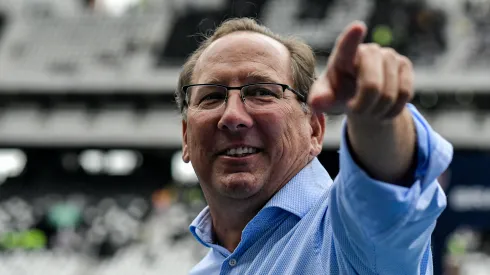 RJ - Rio de Janeiro - 26/06/2022 - BRASILEIRO A 2022, BOTAFOGO X FLUMINENSE - John Textor acionista majoritario do Botafogo antes da partida contra o Fluminense no estadio Engenhao pelo campeonato Brasileiro A 2022. Foto: Thiago Ribeiro/AGIF