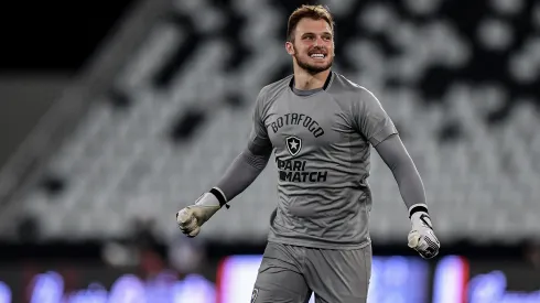 Foto: Thiago Ribeiro/AGIF - Declaração de Perri repercute no Botafogo