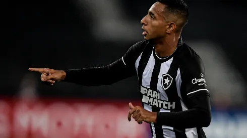  Foto: Thiago Ribeiro/AGIF – Victor Sá deixa aviso para o Botafogo.
