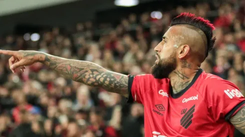 Foto: Robson Mafra/AGIF - Vidal