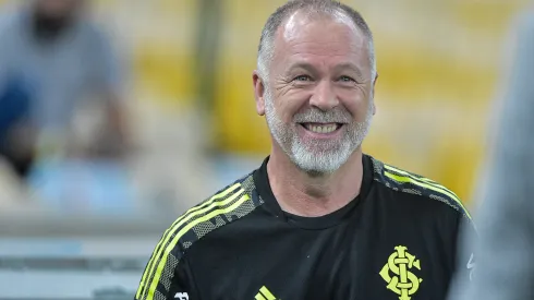 Foto: Thiago Ribeiro/AGIF - Mano Menezes pode assumir outra equipe pouco tempo depois de sair do Internacional.