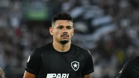 Foto: Thiago Ribeiro/AGIF - Surge notícia urgente sobre Tiquinho no Botafogo