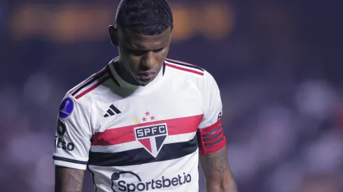 SP - SAO PAULO - 27/06/2023 - COPA SUL-AMERICANA 2023, SAO PAULO X TIGRE - Arboleda jogador do Sao Paulo durante partida contra o Tigre no estadio Morumbi pelo campeonato Copa Sul-Americana 2023. Foto: Ettore Chiereguini/AGIF