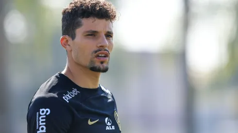 SP – SAO PAULO – 23/05/2023 – CORINTHIANS, TREINO – SP – SAO PAULO – 23/05/2023 – TREINO DO CORINTHIANS – Rafael Ramos jogador do Corinthians durante treino no CT Joaquim Grava. Foto: Marcello Zambrana/AGIF
