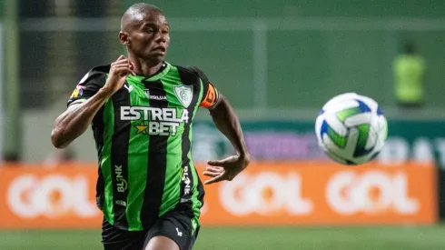 Foto: Fernando Moreno/AGIF - Juninho citou um favorecimento ao Vasco.