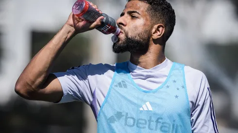 Foto: Gustavo Aleixo/Cruzeiro – João Marcelo tem situação atualizada no Cruzeiro.
