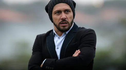 Foto: Daniel Vorley/AGIF - Alessandro atualiza situação junto ao Vasco.