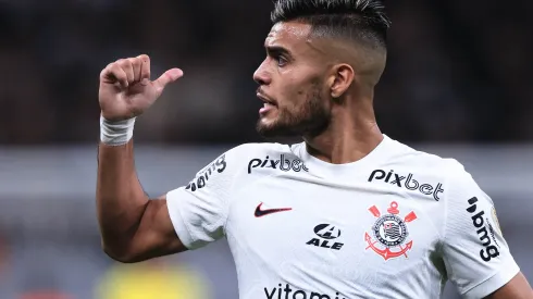 Foto: Ettore Chiereguini/AGIF – Situação de Fausto Vera azeda no Corinthians
