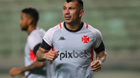 MG – BELO HORIZONTE – 25/09/2023 – BRASILEIRO A 2023, AMERICA-MG X VASCO – Medel jogador do Vasco durante aquecimento antes da partida contra o America-MG no estadio Independencia pelo campeonato Brasileiro A 2023. Foto: Gilson Lobo/AGIF
