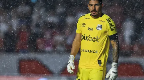 SP – Sao Paulo – 12/02/2023 – PAULISTA 2023, SAO PAULO X SANTOS – Joao Paulo goleiro do Santos durante partida contra o Sao Paulo no estadio Morumbi pelo campeonato Paulista 2023. Foto: Marcello Zambrana/AGIF
