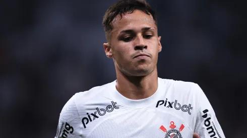 Foto: Ettore Chiereguini/AGIF - Matheus Araújo tem situação atualizada.