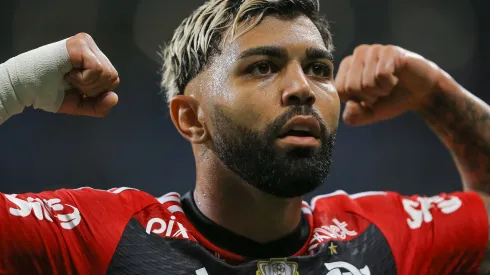 Gabriel Barbosa comemora seu gol durante partida contra o Grêmio pela Copa do Brasil 2023. Foto: Pedro H. Tesch/AGIF
