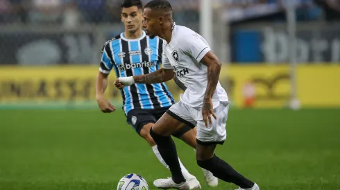 Grêmio x Botafogo no duelo pelo primeiro turno do Brasileirão 2023. Foto: Pedro H. Tesch/AGIF
