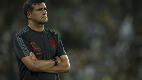 Foto: Jorge Rodrigues/AGIF - Wesley Carvalho ganha desfalque para confronto contra o Bahia.