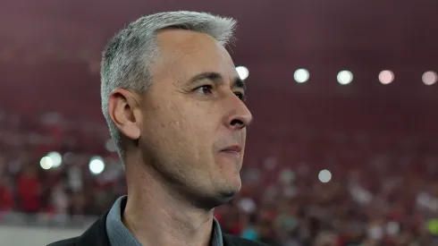 Tiago Nunes tecnico no Athletico-PR durante partida contra o Flamengo no estadio Maracana pelo campeonato Copa do Brasil 2019. Foto: Thiago Ribeiro/AGIF