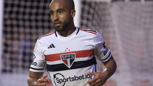 SP – SAO PAULO – 19/08/2023 – BRASILEIRO A 2023, SAO PAULO X BOTAFOGO – Lucas Moura jogador do Sao Paulo durante partida contra o Botafogo no estadio Morumbi pelo campeonato Brasileiro A 2023. Foto: Marcello Zambrana/AGIF
