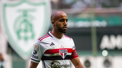 Lucas tem futuro incerto no São Paulo. Foto: Fernando Moreno/AGIF
