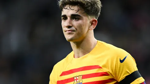 Gavi, meia do Barcelona. Foto: David Ramos/Getty Images)