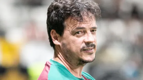 Fernando Diniz tecnico do Fluminense durante partida contra o Atletico-MG no estadio Arena MRV pelo campeonato Brasileiro A 2023. Foto: Fernando Moreno/AGIF
