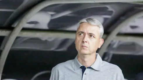 Tiago Nunes, técnico do Botafogo. Foto: Lucas Emanuel/AGIF
