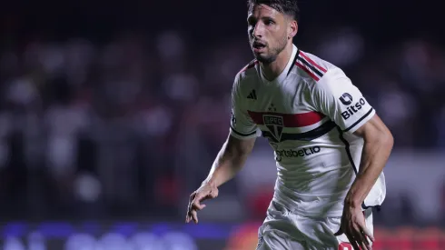 Calleri jogador do Sao Paulo durante partida contra o Athletico-PR no estadio Morumbi pelo campeonato BRASILEIRO A 2023. Foto: Ettore Chiereguini/AGIF
