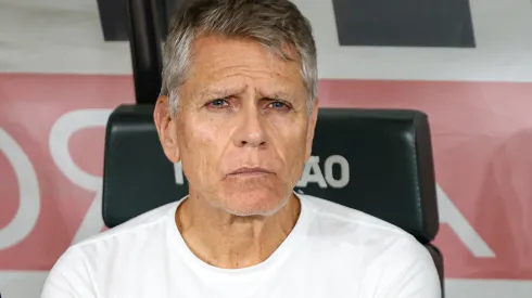  Paulo Autuori tecnico do Cruzeiro durante partida contra o Athletico-PR no estadio Mineirao pelo campeonato Brasileiro A 2023. Foto: Gilson Lobo/AGIF
