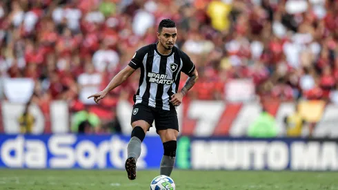 Rafael vira assunto no Botafogo. Foto: Thiago Ribeiro/AGIF
