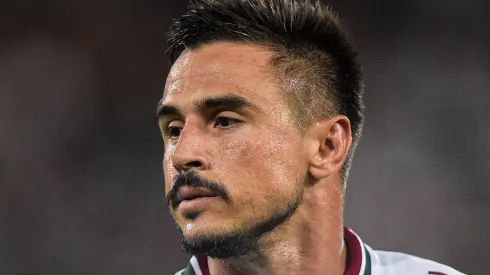 Willian Bigode jogador do Fluminense durante partida contra o Botafogo no estádio Engenhão pelo campeonato Carioca 2022. Foto: Thiago Ribeiro/AGIF
