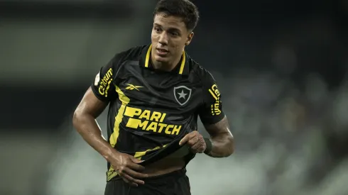 Carlos Alberto, atacante do Botafogo. Foto: Jorge Rodrigues/AGIF
