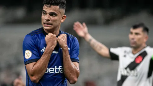 Foto: Fernando Moreno/AGIF - Bruno Rodrigues em partida pelo Cruzeiro no Campeonato Brasileiro