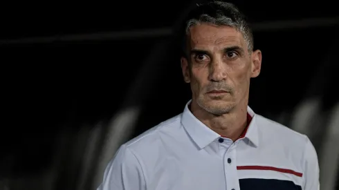 Juan Pablo Vojvoda, técnico do Fortaleza. Foto: Thiago Ribeiro/AGIF