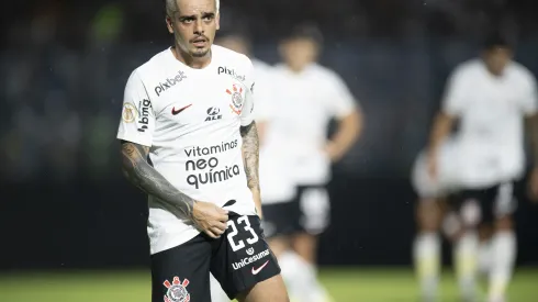 Foto: Jorge Rodrigues/AGIF – Corinthians mira lateral para brigar por posição com Fagner.
