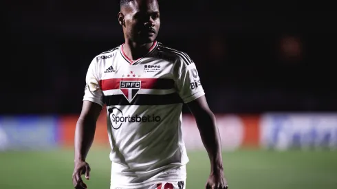  Nikao jogador do Sao Paulo durante partida contra o Goias no estadio Morumbi pelo campeonato Brasileiro A 2022. Foto: Ettore Chiereguini/AGIF
