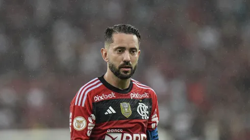 Everton Ribeiro, meia do Flamengo. Foto: Thiago Ribeiro/AGIF