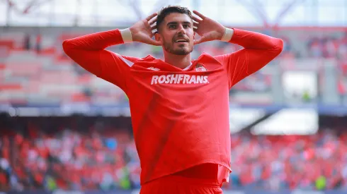 Pedro Raul não teria treinado com o restante do elenco. Foto: Hector Vivas/Getty Images