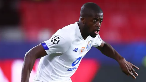 Botafogo ‘escorrega’ em negociação de Wilson Manafá e se prepara para ‘desmascarar’ o Granada. Fran Santiago/Getty Images