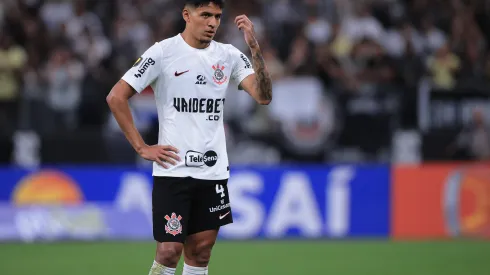 Foto: Ettore Chiereguini/AGIF – Caetano tem situação atualizada no Corinthians.
