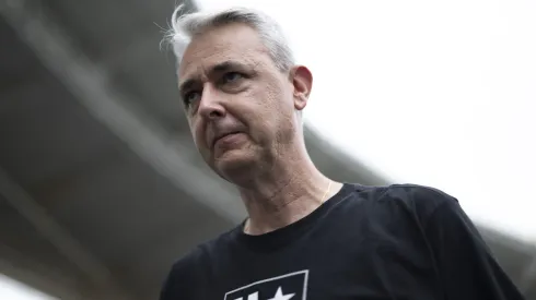 Tiago Nunes técnico do Botafogo durante partida contra o Sampaio Correa no estadio Engenhao pelo campeonato Carioca 2024. Foto: Jorge Rodrigues/AGIF