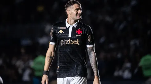 Foto: Leandro Amorim/Vasco - Vegetti fica próxima de renovar com o Vasco.